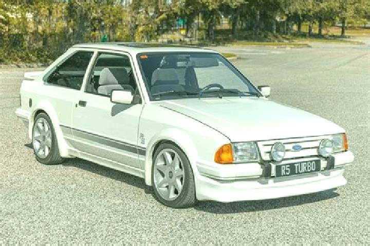 escort Dorolea
