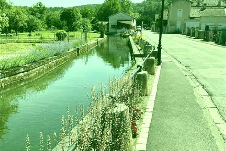 escort Doulaincourt-Saucourt
