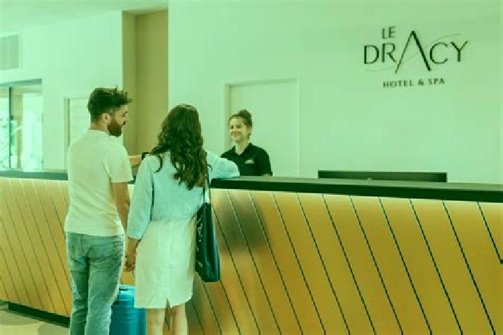 escort Dracy-le-Fort