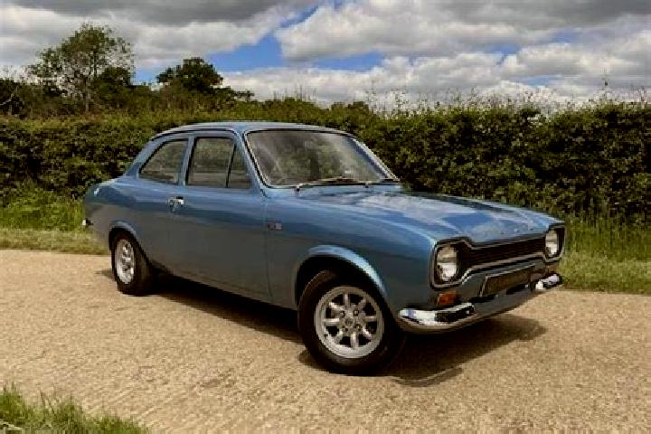 escort Dubinino