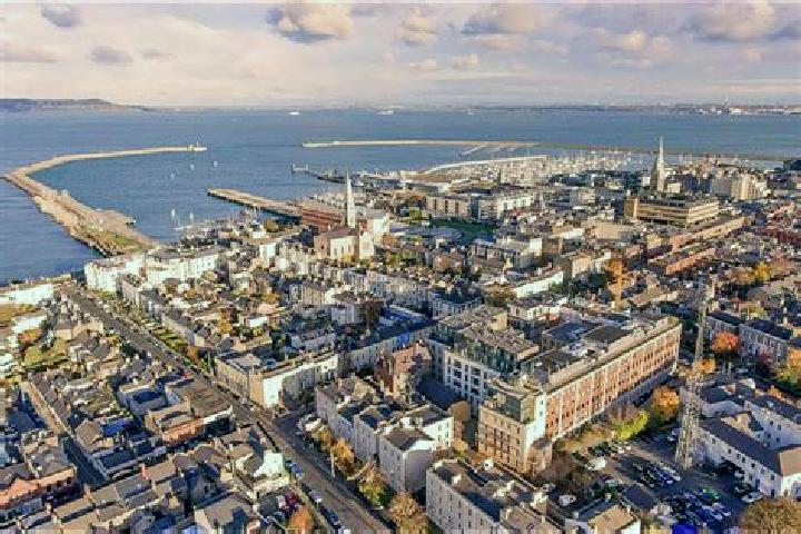 escort Dun Laoghaire