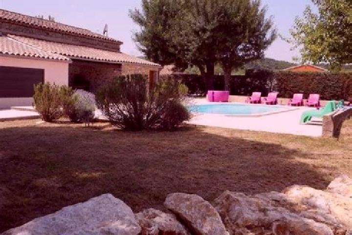 escort Durfort-et-Saint-Martin-de-Sossenac
