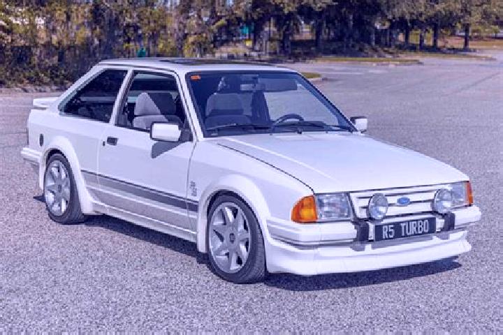 escort Dusesti