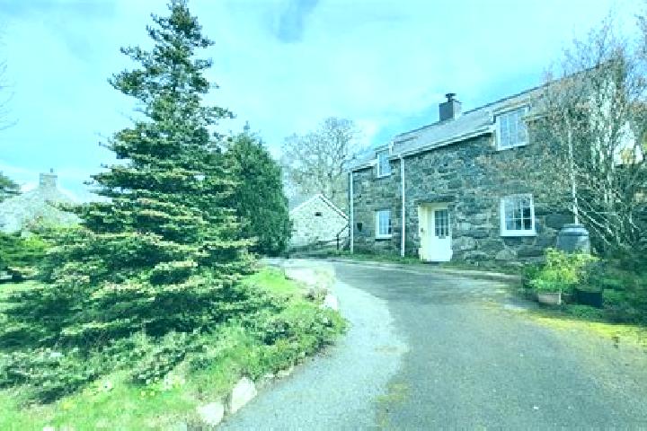 escort Dyffryn Ardudwy