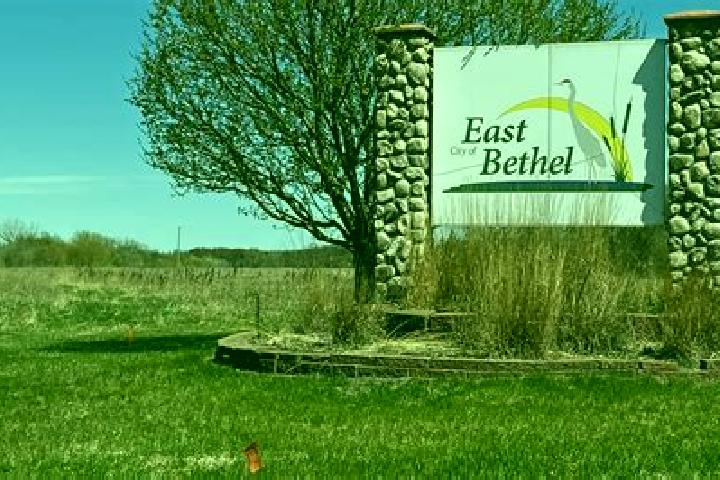 escort East Bethel