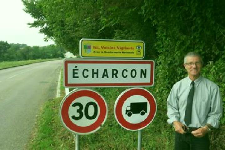 escort Echarcon