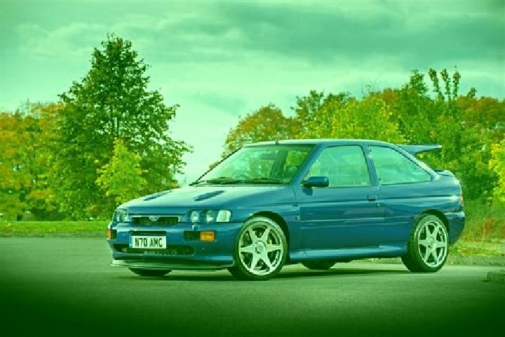 escort Edgecumbe
