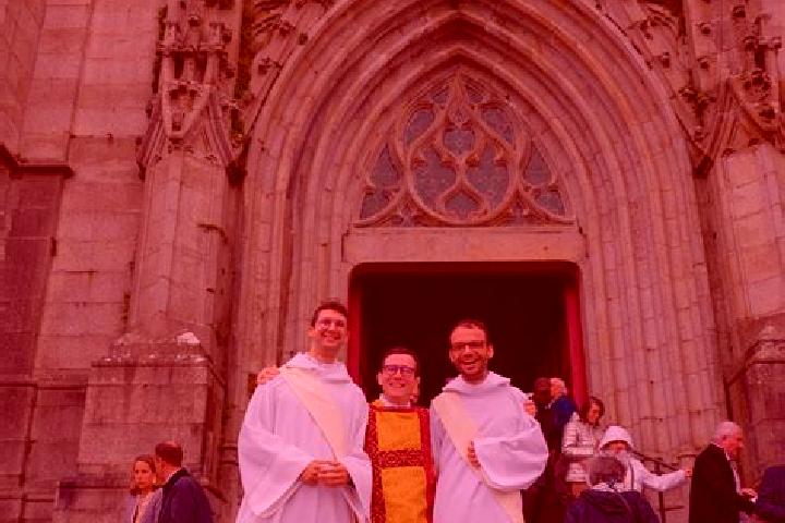 escort Eglise Catholique