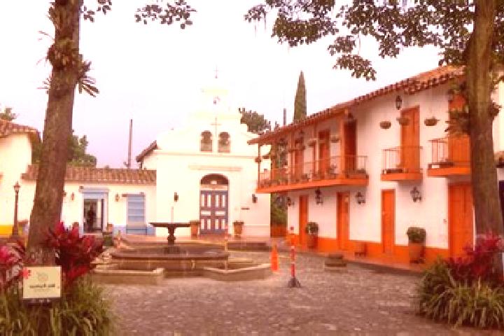 escort El Pueblito