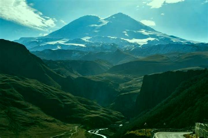 escort El brus