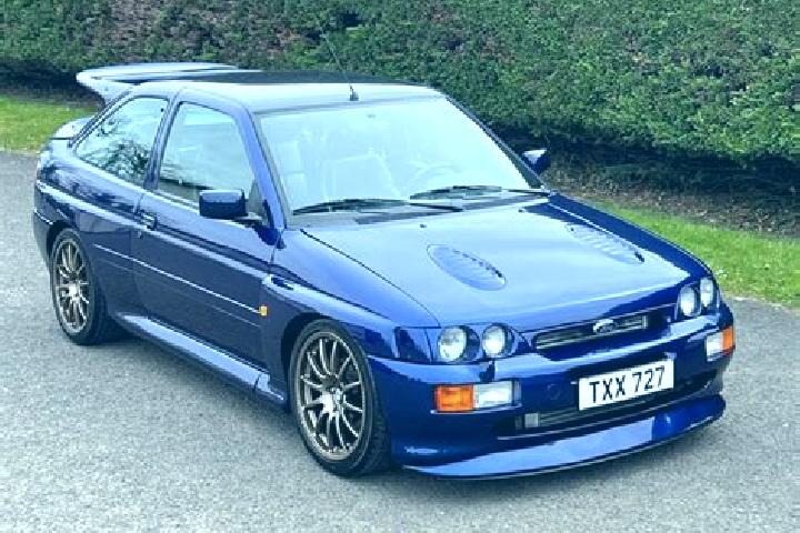 escort Elliminyt