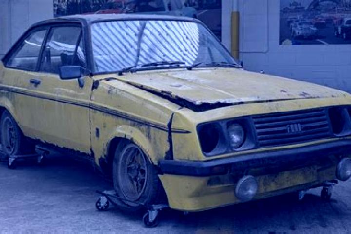 escort El ton