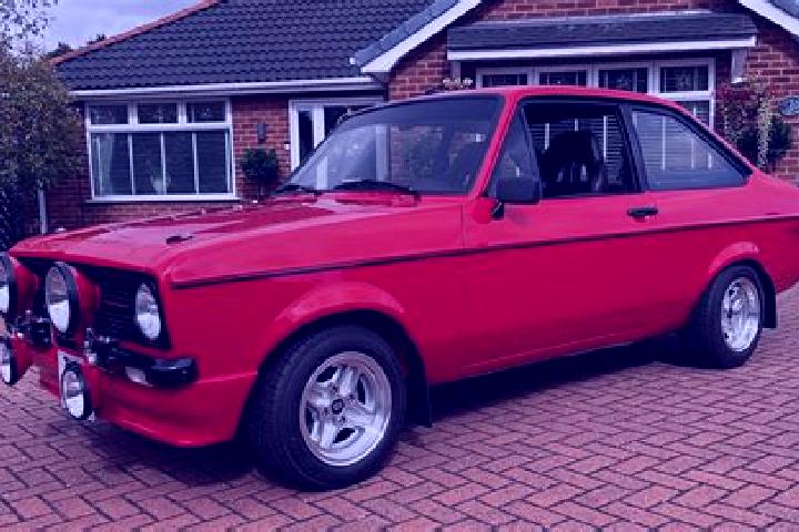 escort Erskine