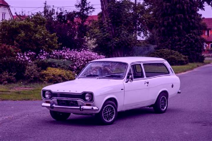 escort Etinan