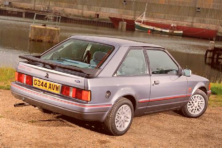 escort Exminster
