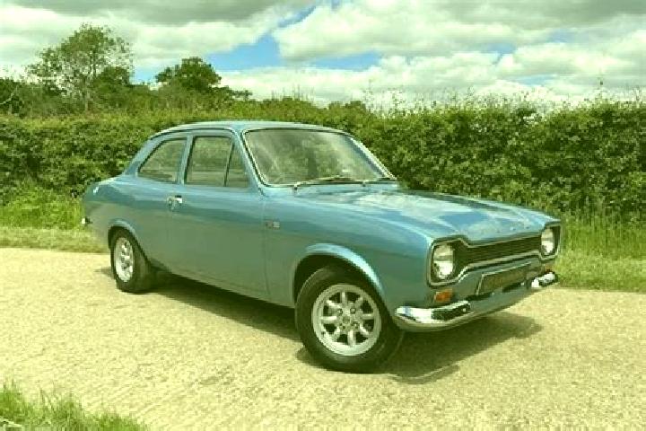 escort Eynsham