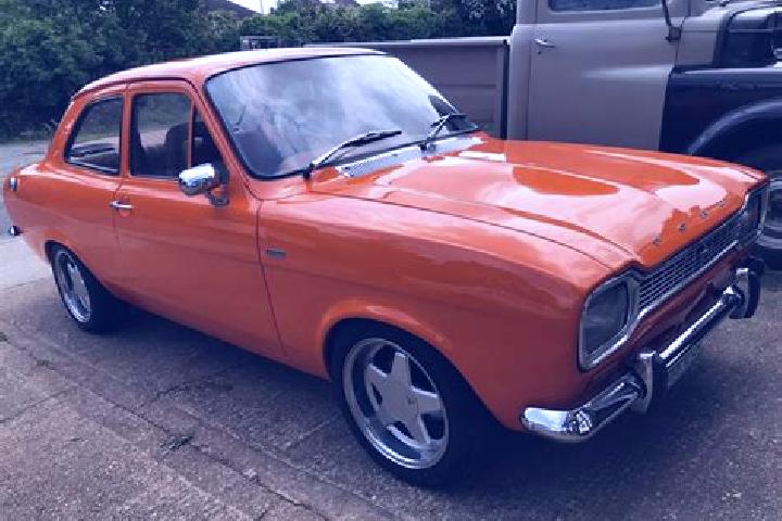 escort Falaisia