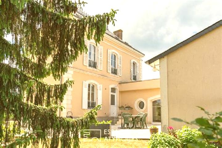 escort Ferce-sur-Sarthe