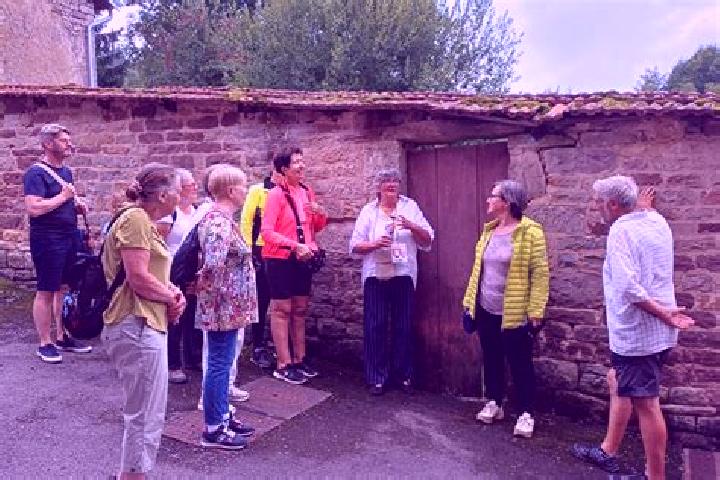 escort Fontenoy-le-Chateau