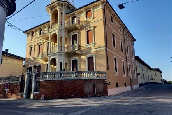 escort Frassineto Po