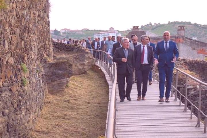 escort Freixo de Espada a Cinta