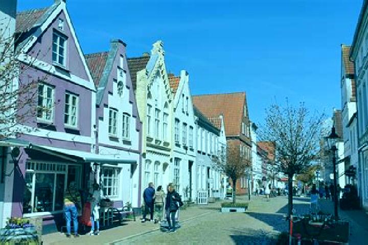 escort Friedrichstadt