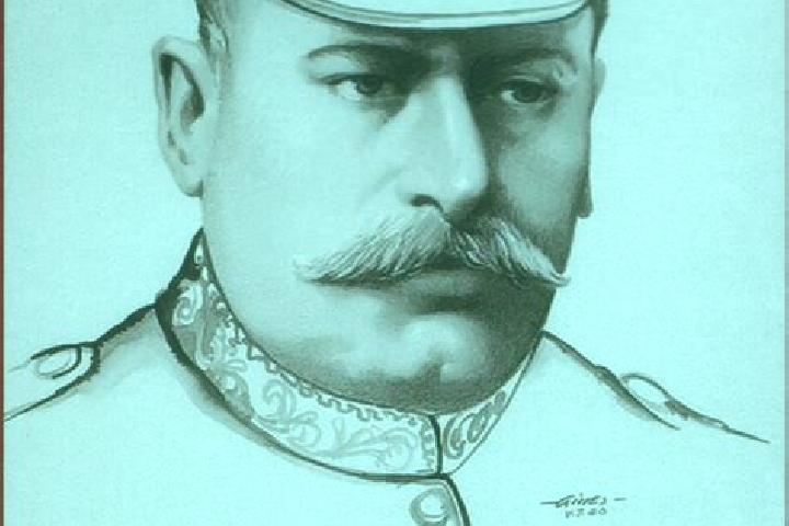 escort General Luis Felipe Dominguez Suarez