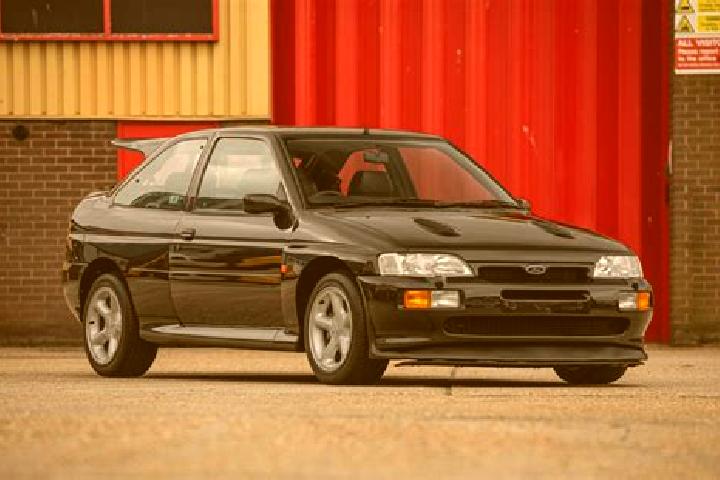 escort Ghlin