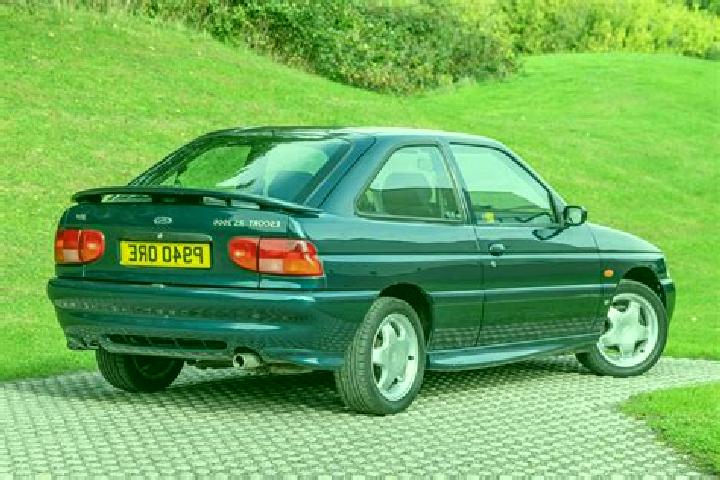 escort Giebultow