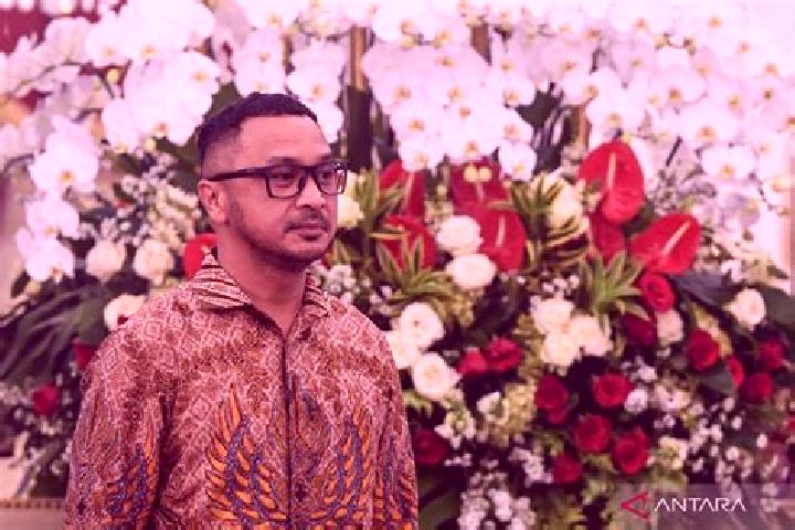 escort Giring Barat