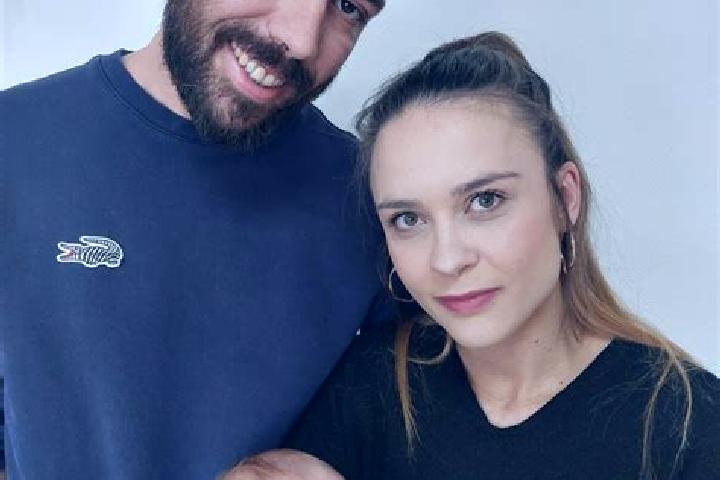 escort Gironcourt-sur-Vraine