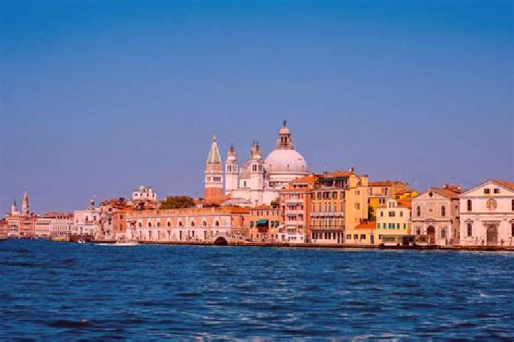 escort Giudecca
