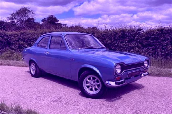 escort Gleniti