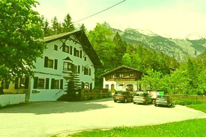 escort Gnadenwald