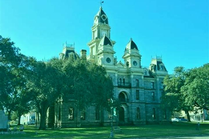 escort Goliad