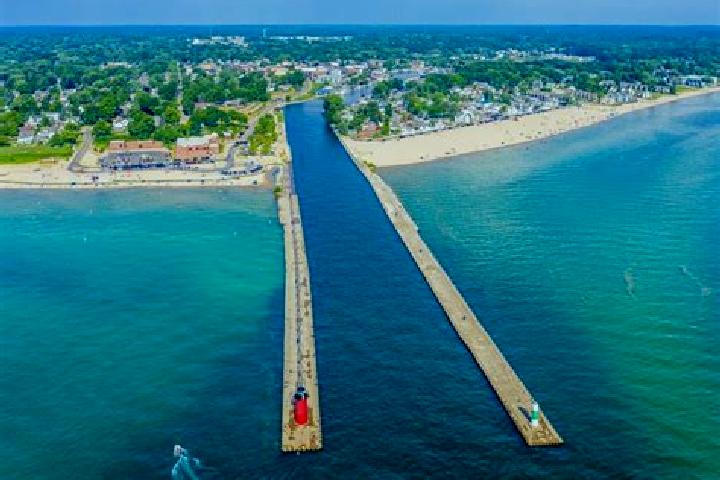 escort Grand Haven