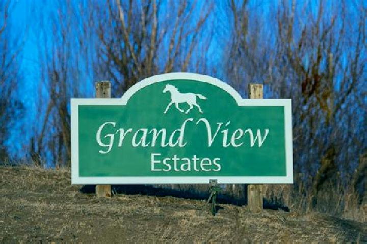 escort Grand View Estates