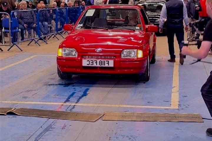 escort Great Offley
