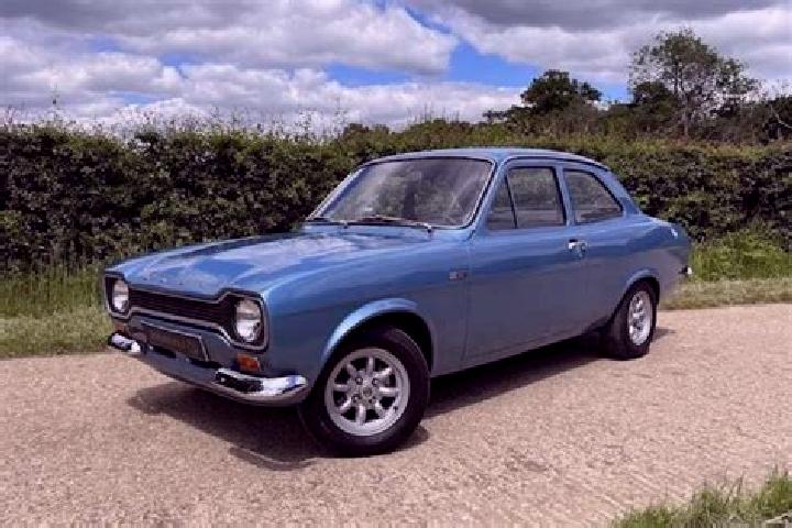 escort Greenstone