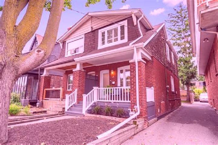 escort Greenwood-Coxwell