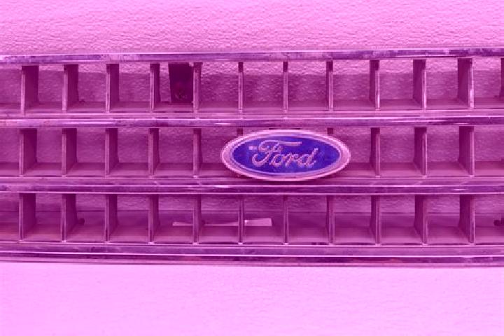 escort Grill