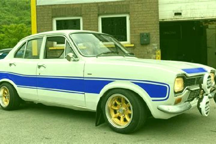 escort Grossbockedra