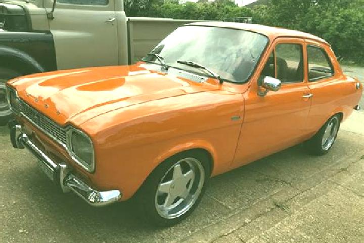 escort Grossfahner