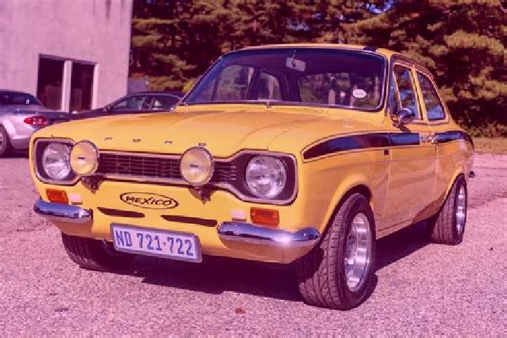 escort Halasztelek