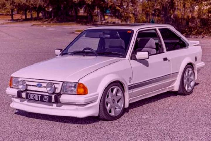 escort Halceni