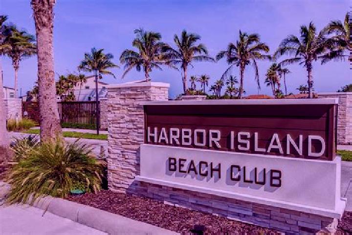 escort Harbor Beach
