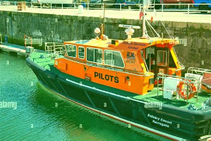 escort Harbour Landing