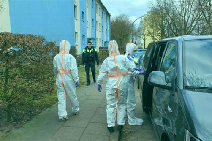 escort Hausbruch