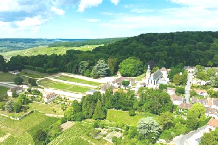 escort Hautvillers