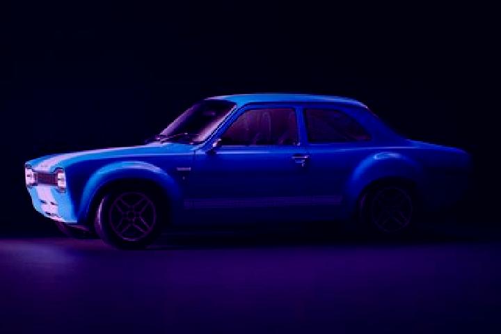 escort Holoriang